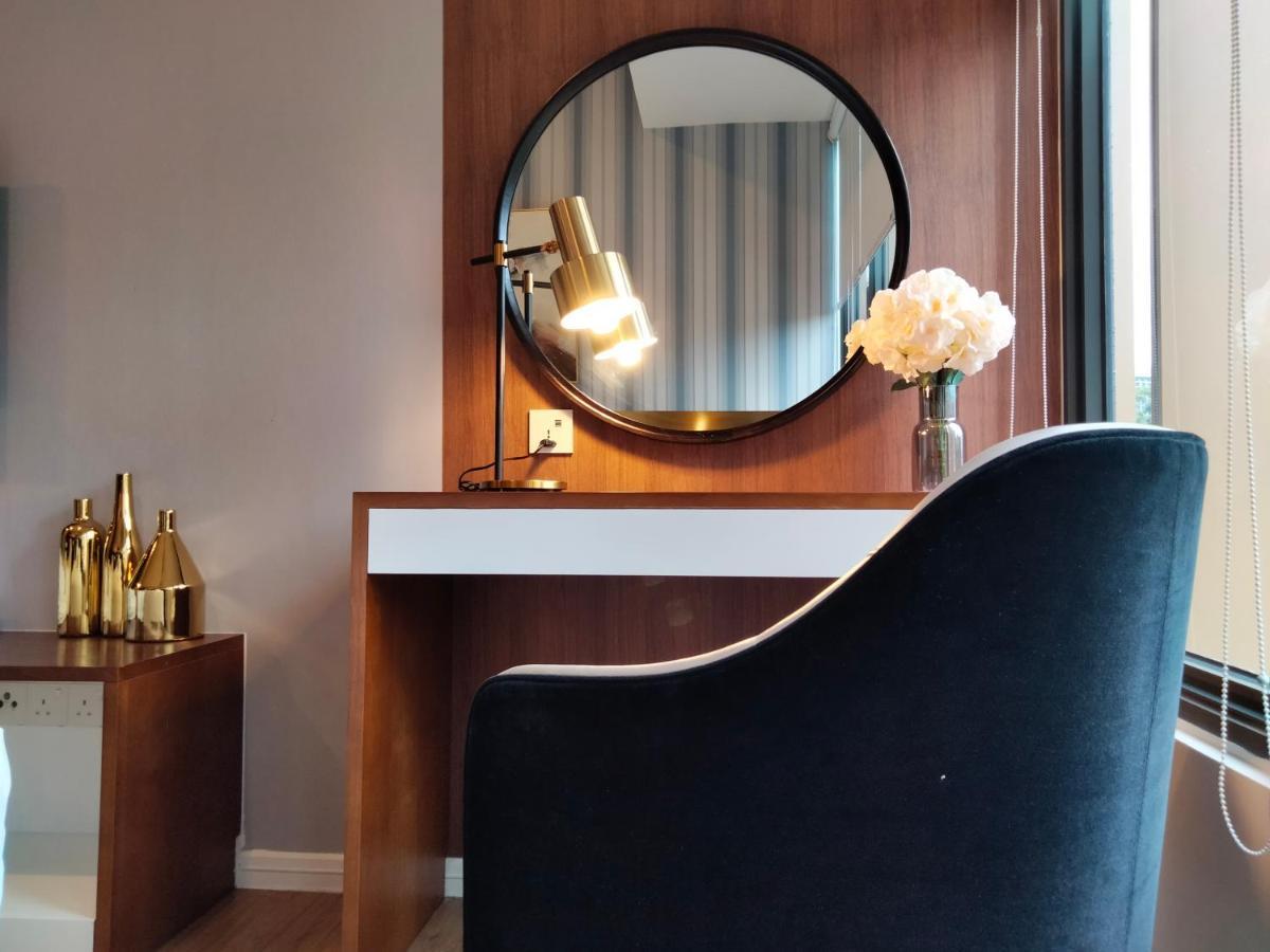 Ceylonz Suites Bukit Bintang I Homebrickz 쿠알라룸푸르 외부 사진