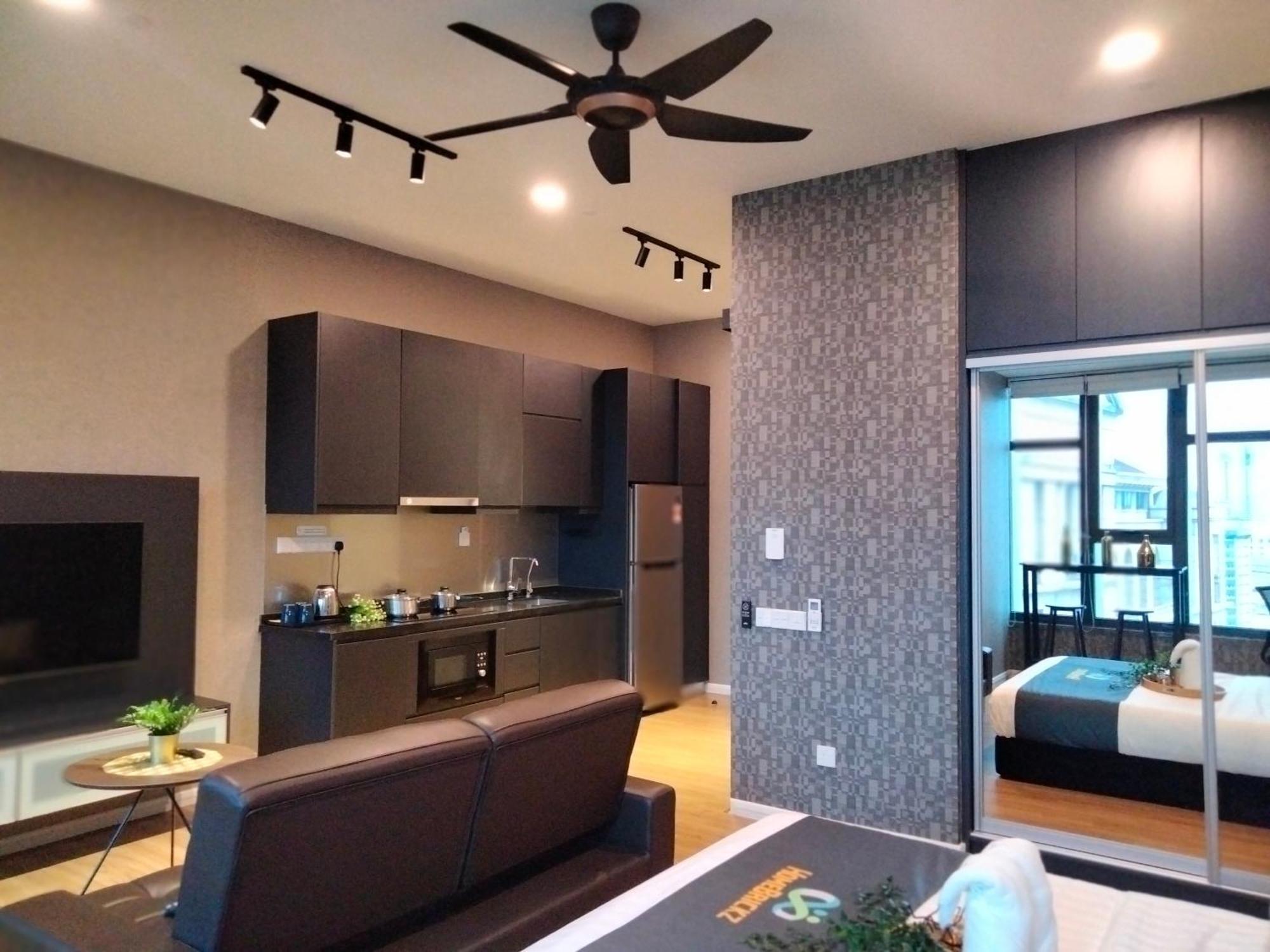 Ceylonz Suites Bukit Bintang I Homebrickz 쿠알라룸푸르 외부 사진